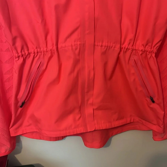 Under Armour UA Heat Gear Windbreaker ArmourVent Hooded Running Jacket Sz M - Picture 4 of 10